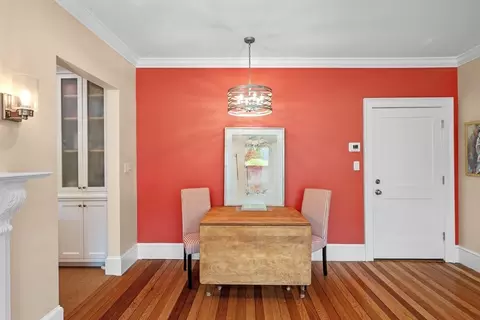 Dining - 10 Dalton #2, Gloucester, MA 01930 photo 1 of 3