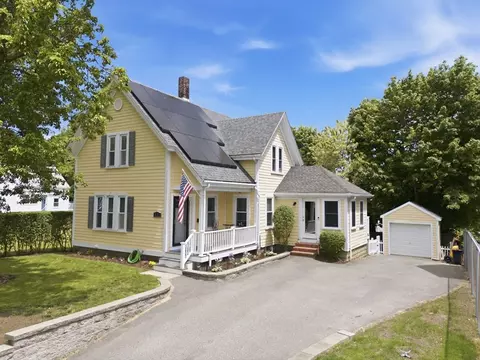 123 Summer St, Kingston, MA 02364