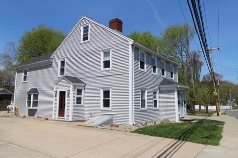 308 Essex St, Beverly, MA 01915 photo 4