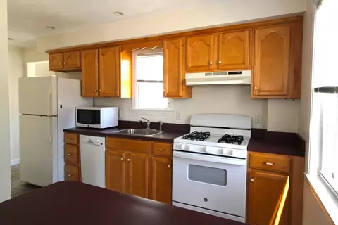 308 Essex St, Beverly, MA 01915 photo 11