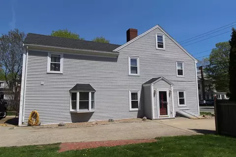 308 Essex St, Beverly, MA 01915 photo 3