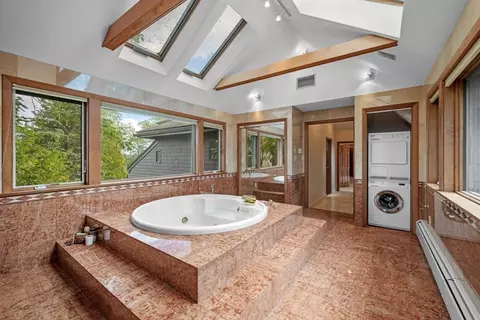Other - 244 Ocean Ave, Marblehead, MA 01945 photo 2 of 5