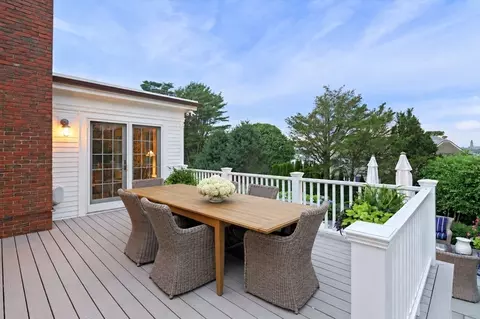 Exterior - 48 Harbor Ave, Marblehead, MA 01945 photo 5 of 11