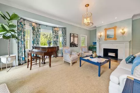 Living - 48 Harbor Ave, Marblehead, MA 01945 photo 1 of 4