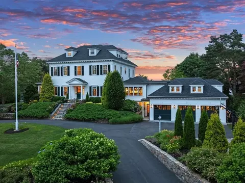 48 Harbor Ave, Marblehead, MA 01945