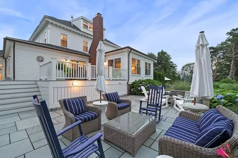 Exterior - 48 Harbor Ave, Marblehead, MA 01945 photo 4 of 11