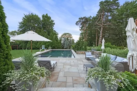 Exterior - 48 Harbor Ave, Marblehead, MA 01945 photo 6 of 11