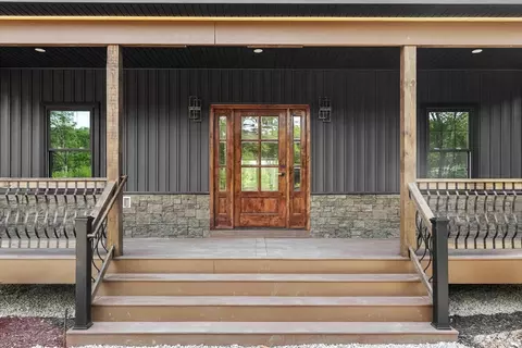275 State Rd, Phillipston, MA 01331 photo 2