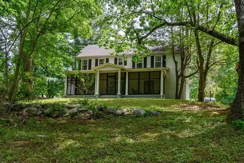 355 High St, Westwood, MA 02090