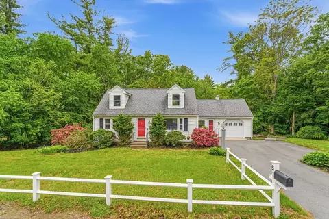 51 Parker Rd, Chelmsford, MA 01824