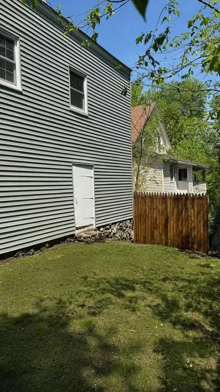 18 Baldwin St, Worcester, MA 01604 photo 21