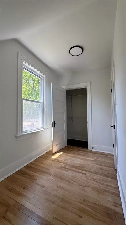 18 Baldwin St, Worcester, MA 01604 photo 11