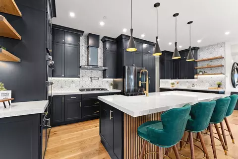 51 Crescent Ave #204, Chelsea, MA 02150