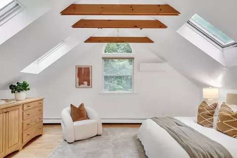 Bedroom - 1333 Great Plain Ave, Needham, MA 02492 photo 1 of 4