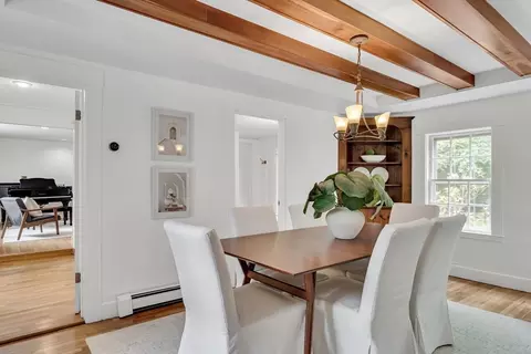 Dining - 1333 Great Plain Ave, Needham, MA 02492 photo 3 of 3