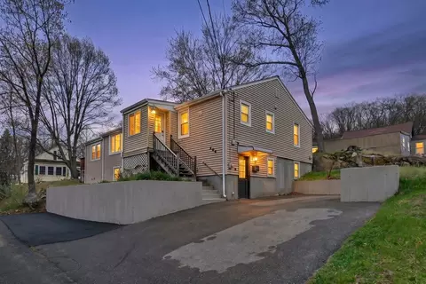 204 Talcott St, Woonsocket, RI 02895