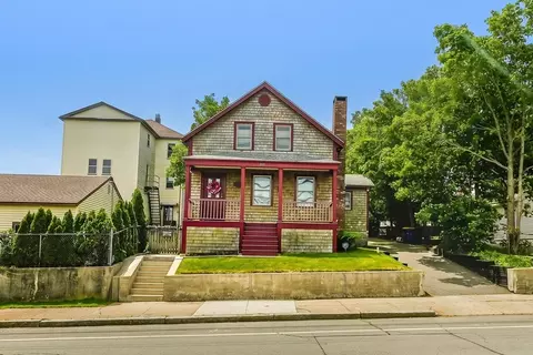 217 Brayton Ave, Fall River, MA 02721