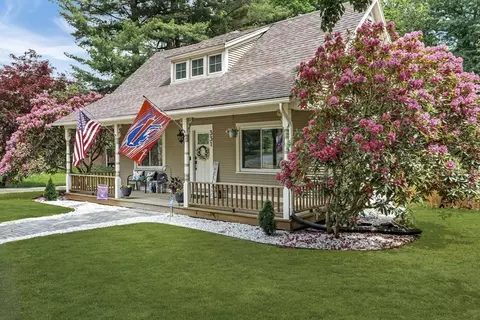 331 Elm St, East Longmeadow, MA 01028