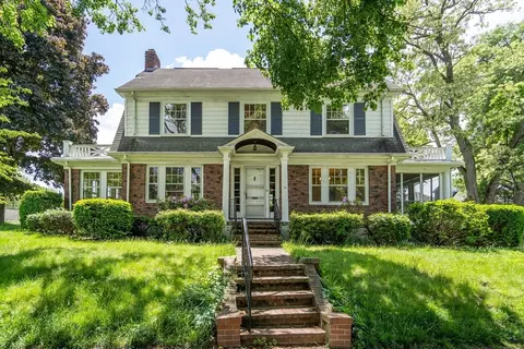 61 Washington, Belmont, MA 02478