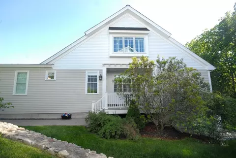 25 Black Horse Pl #25, Concord, MA 01742