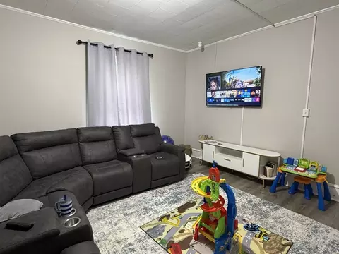Living - 295 Cory St, Fall River, MA 02720 photo 2 of 4