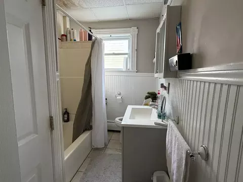 Bath - 295 Cory St, Fall River, MA 02720 photo 1 of 3