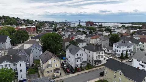 View/Area - 295 Cory St, Fall River, MA 02720 photo 3 of 6