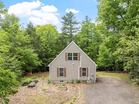 Exterior - 22 Sunset Rd, Westminster, MA 01473 photo 9 of 11