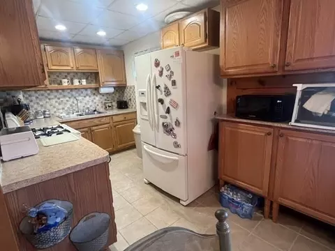 Kitchen - 150 Eaton St, Fall River, MA 02723 photo 2 of 2