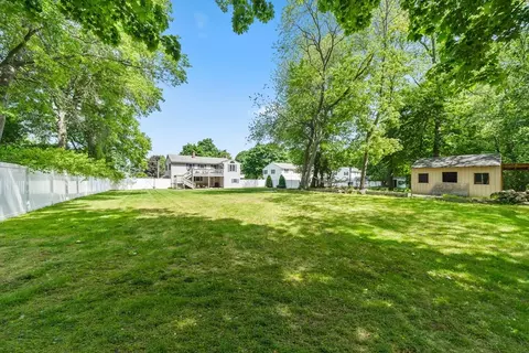 Exterior - 10 Upland Rd, Danvers, MA 01923 photo 2 of 6