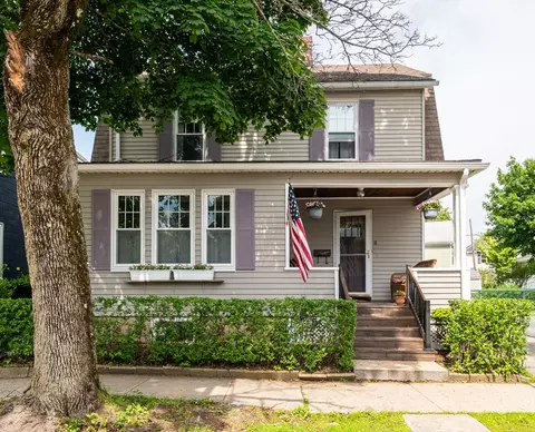 8 Highland St, Peabody, MA 01960