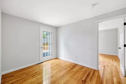 168 Keddy St, Springfield, MA 01109 photo 11