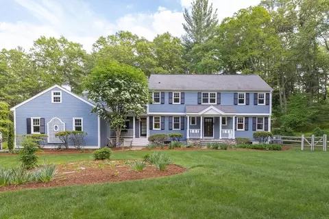 67 Russett Hill Rd, Sherborn, MA 01770