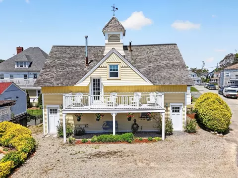 7 Sycamore St, Wareham, MA 02558