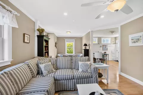 Living - 7 Sycamore St, Wareham, MA 02558 photo 3 of 6