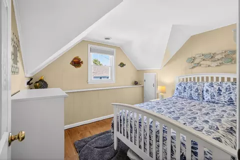 Bedroom - 7 Sycamore St, Wareham, MA 02558 photo 5 of 6