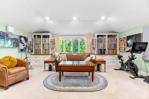 2 Woodridge Rd, Dover, MA 02030 photo 8