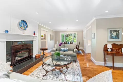 2 Woodridge Rd, Dover, MA 02030 photo 7