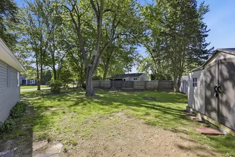 43 Sunridge Dr, Springfield, MA 01118 photo 31