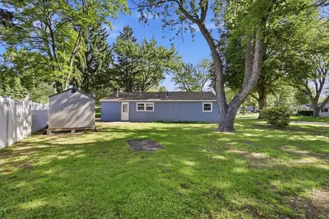 43 Sunridge Dr, Springfield, MA 01118 photo 34