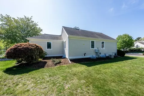 7 Masters Ct #464, Mashpee, MA 02649 photo 4