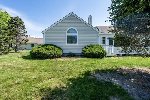 7 Masters Ct #464, Mashpee, MA 02649 photo 3
