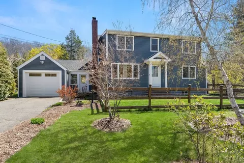 115 Maple St, Wenham, MA 01984