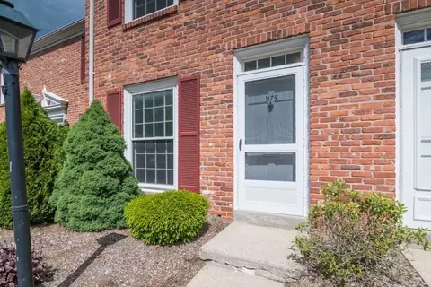1175 Dickinson #1175, Springfield, MA 01108