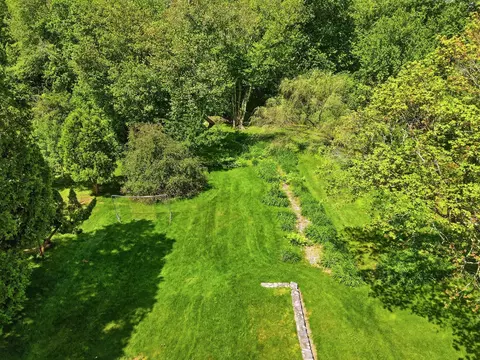 Exterior - 223 Central St, Hingham, MA 02043 photo 7 of 8