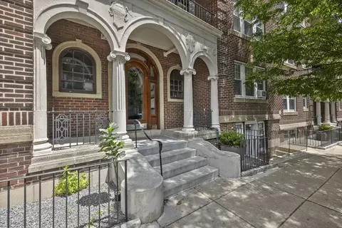 10 Melvin Ave #7, Boston, MA 02135