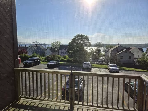 68 Prospect St #4 D, Fall River, MA 02720