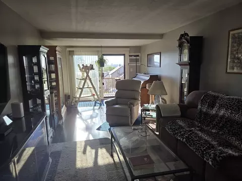 Living - 68 Prospect St #4 D, Fall River, MA 02720 photo 3 of 3