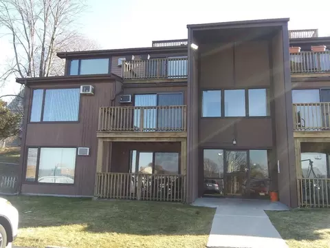 Exterior - 68 Prospect St #4 D, Fall River, MA 02720 photo 1 of 2
