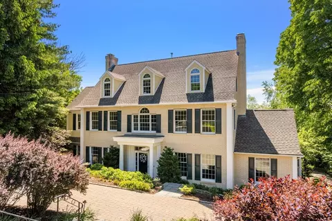 99 Huntington Rd, Newton, MA 02458